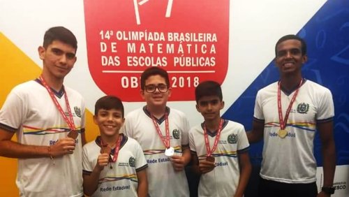 Julio Cesar celebra medalha de bronze na OBMEP 2018